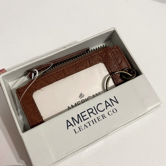 American leather co Handbags - NWT American Leather CO Small Wallet